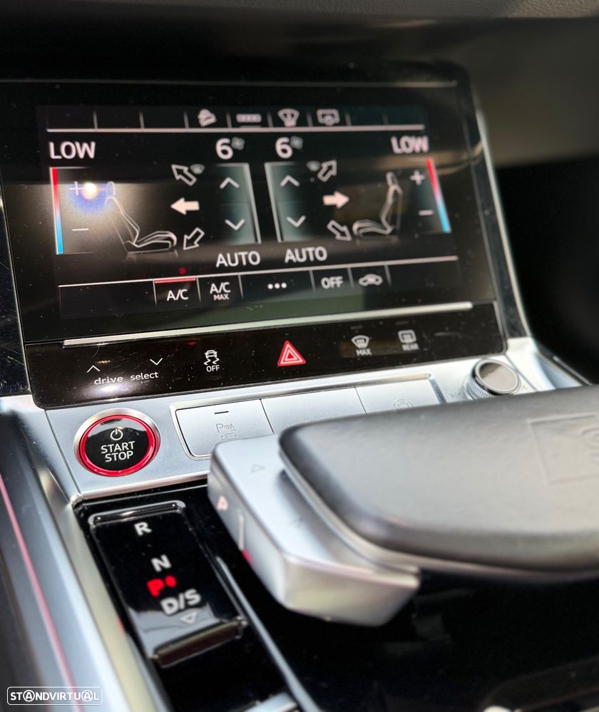 Audi e-tron S quattro - 27