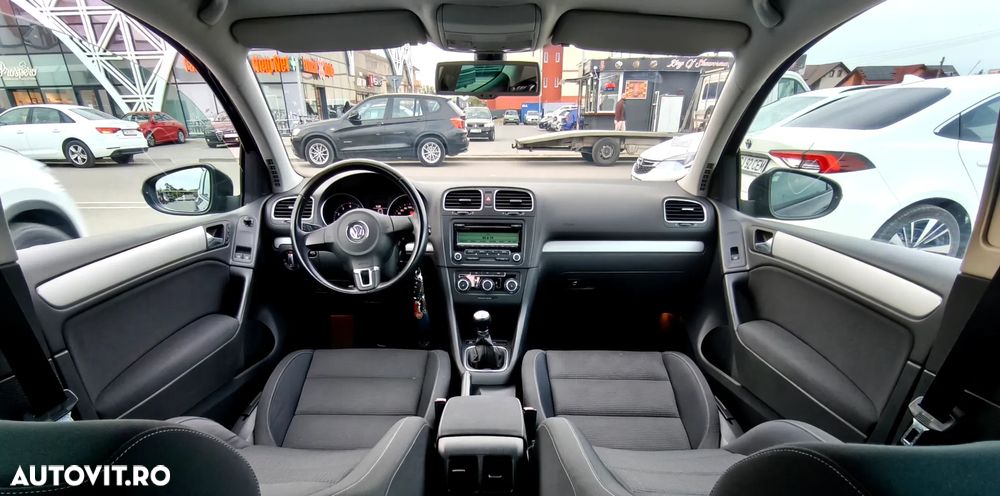 Volkswagen Golf 1.2 TSI Comfortline - 2