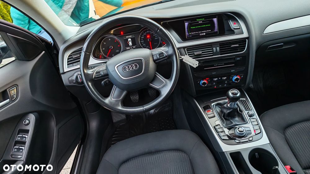 Audi A4 Avant 2.0 TDI DPF S line Sportpaket - 9