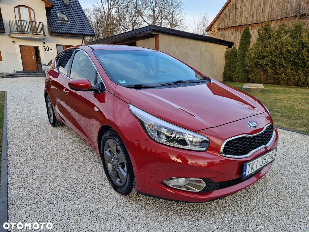 Kia Ceed 1.4 CVVT Fifa World Cup Edition - 14
