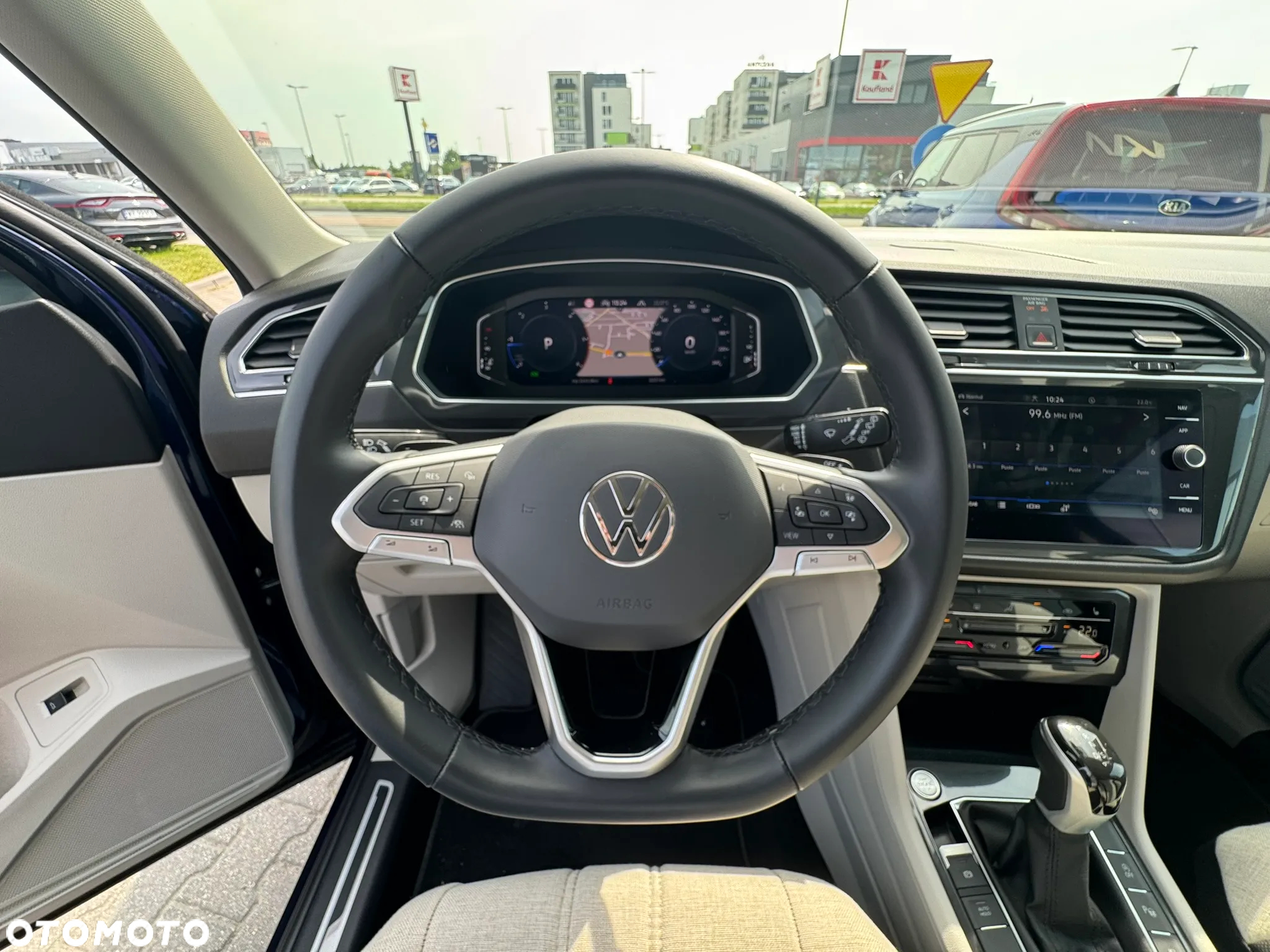 Volkswagen Tiguan 2.0 TDI SCR 4Mot Elegance DSG - 15