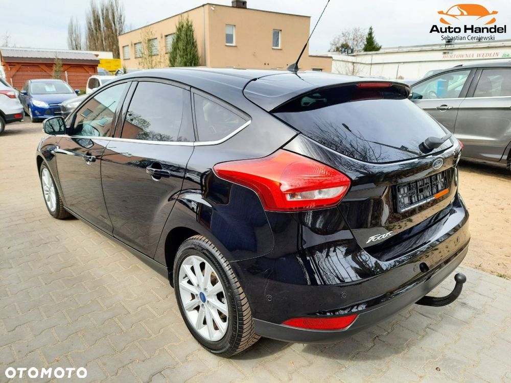 Ford Focus 1.5 EcoBoost STart-Stopp-System TITANIUM - 12