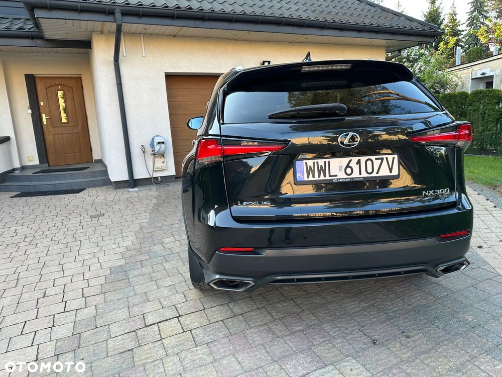 Lexus NX 300 Comfort AWD - 4