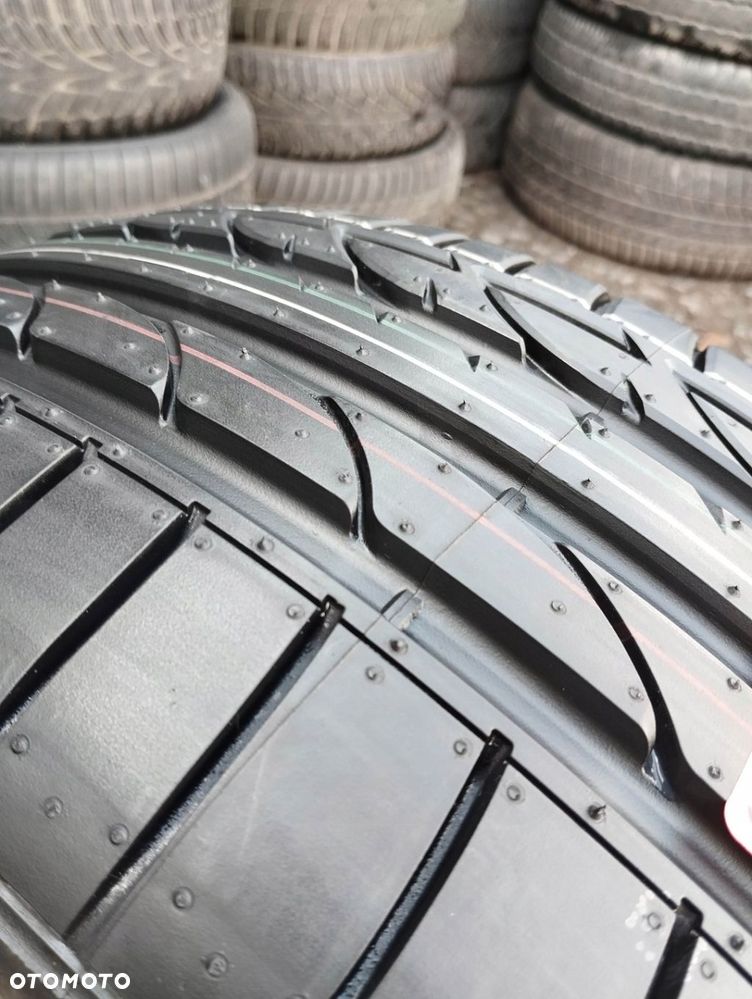 Bridgestone Potenza S001 235 40 19 96Y XL RO1 1szt. - 2