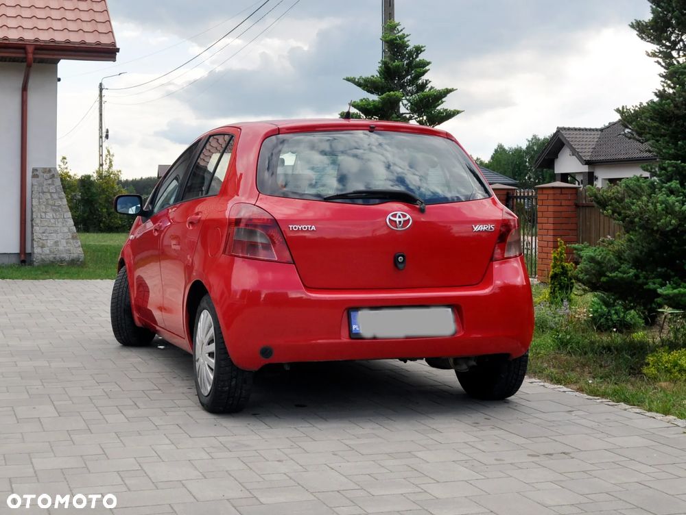 Toyota Yaris 1.3 Prestige - 2