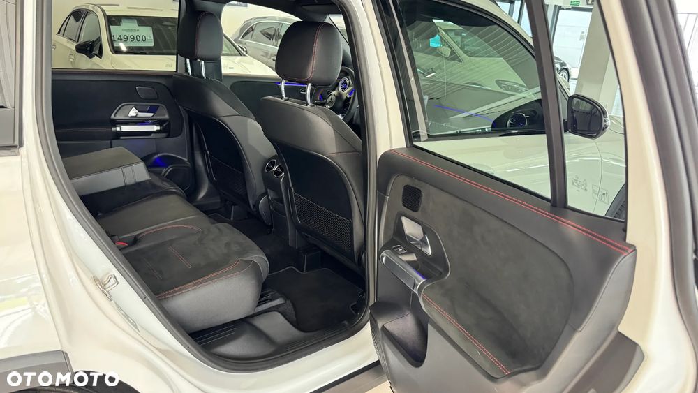 Mercedes-Benz GLB 200 AMG Line 7G-DCT - 30