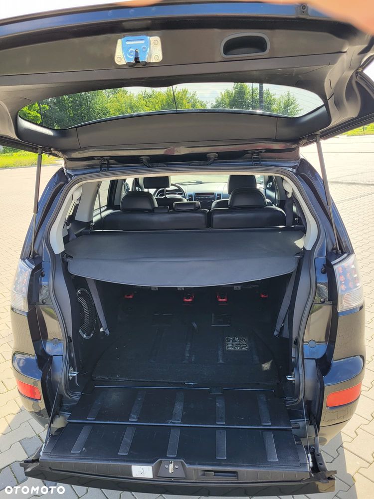 Mitsubishi Outlander 2.2 DID Instyle - 16