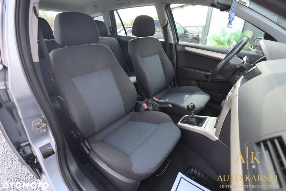 Opel Astra - 39