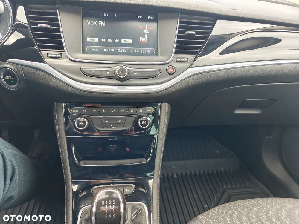 Opel Astra 1.4 T Elite - 26
