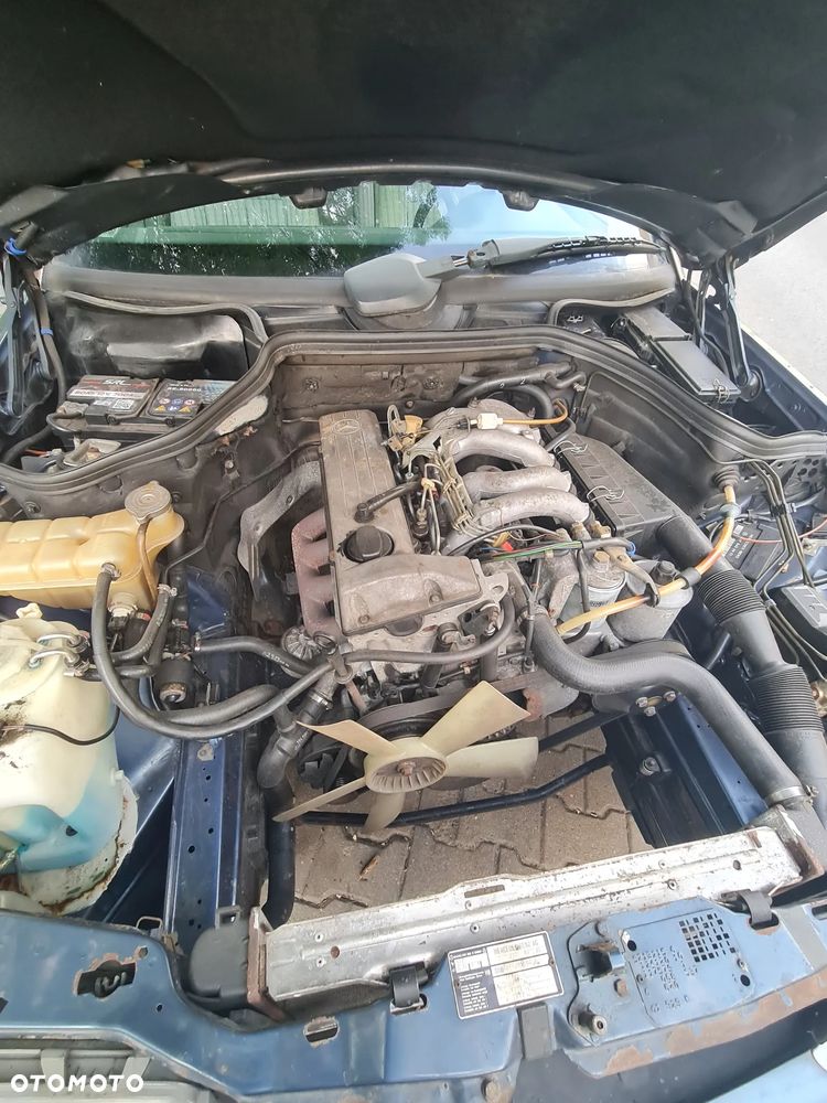 Mercedes-Benz W124 (1984-1993) - 18