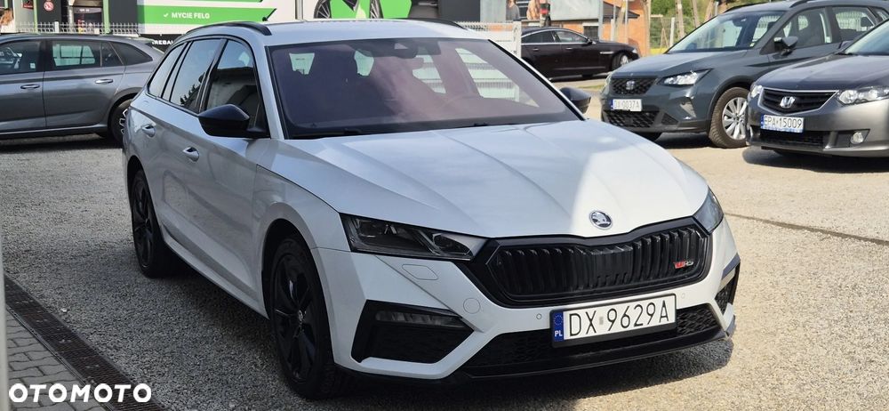 Skoda Octavia 1.4 TSI DSG RS First Edition - 14