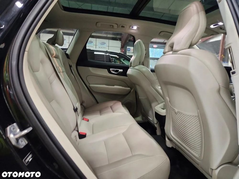 Volvo XC 60 - 9