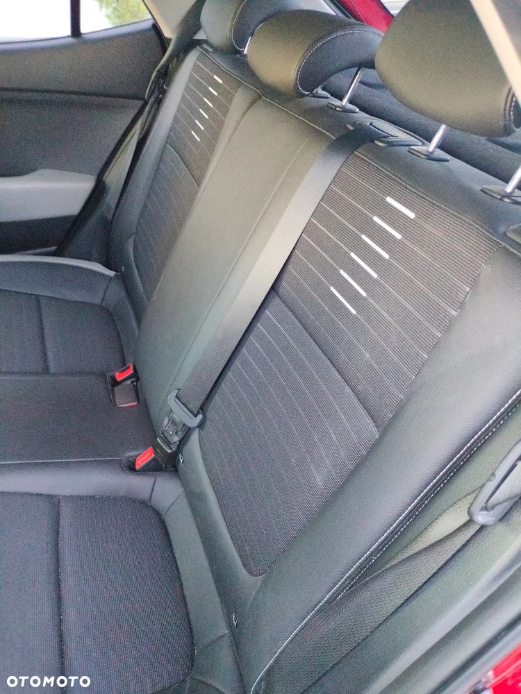 Kia Stonic 1.4 L - 11