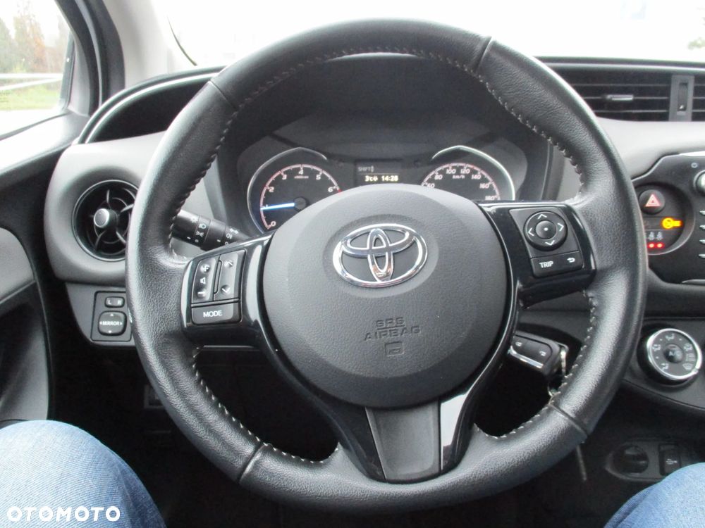 Toyota Yaris 1.0 Comfort - 11