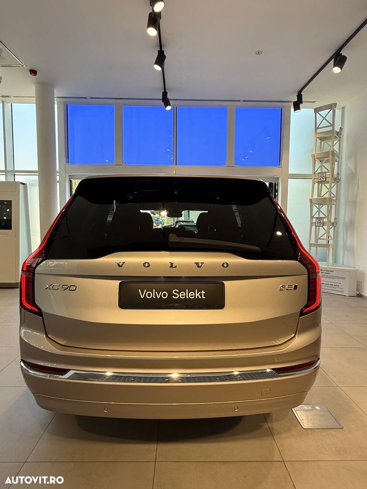 Volvo XC 90 B5 AWD MHEV Core - 26