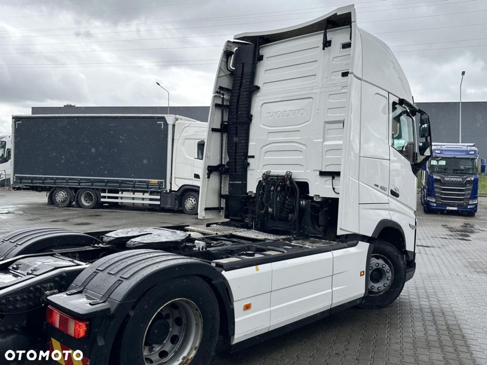 Volvo FH 4X2 460 Globetrotter XL - 9