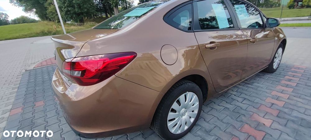 Opel Astra 1.4 T Active - 12