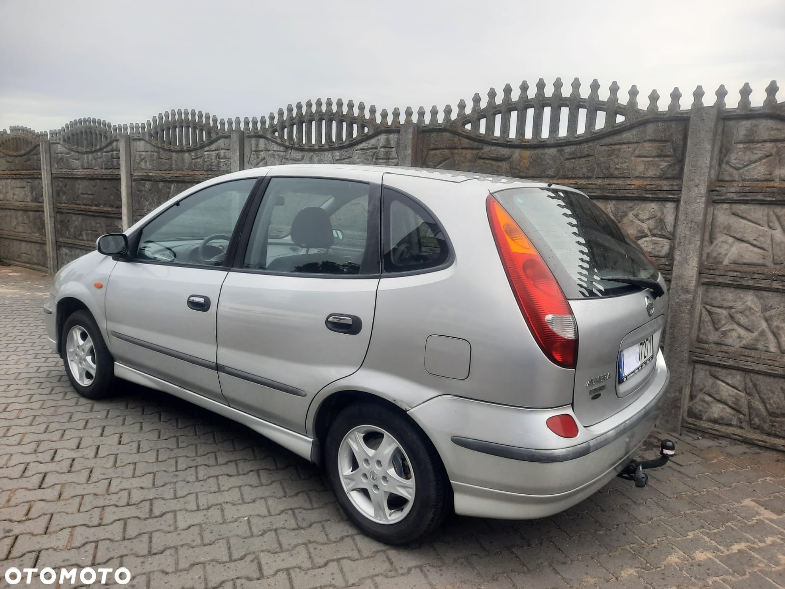 Nissan Almera Tino - 5
