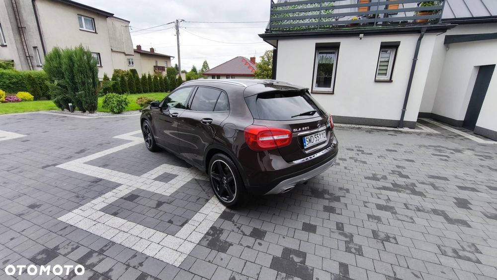 Mercedes-Benz GLA 220 CDI 4-Matic - 3
