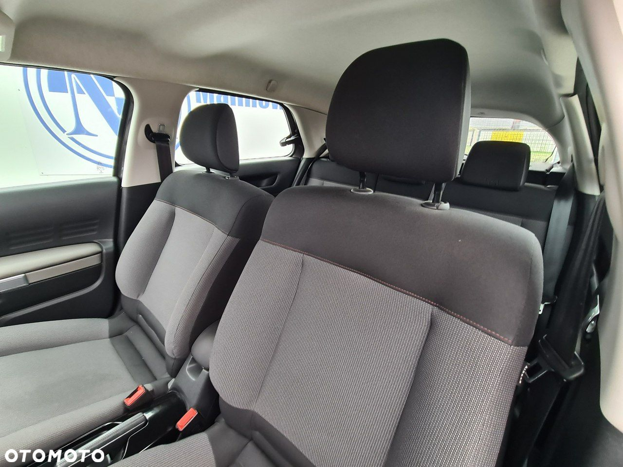 Citroën C4 Cactus 1.6 BlueHDi Shine - 25