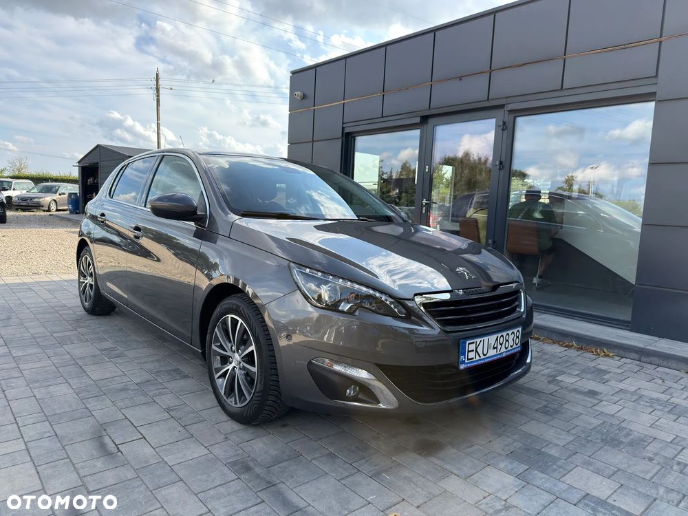 Peugeot 308 1.2 PureTech Allure S&S - 6