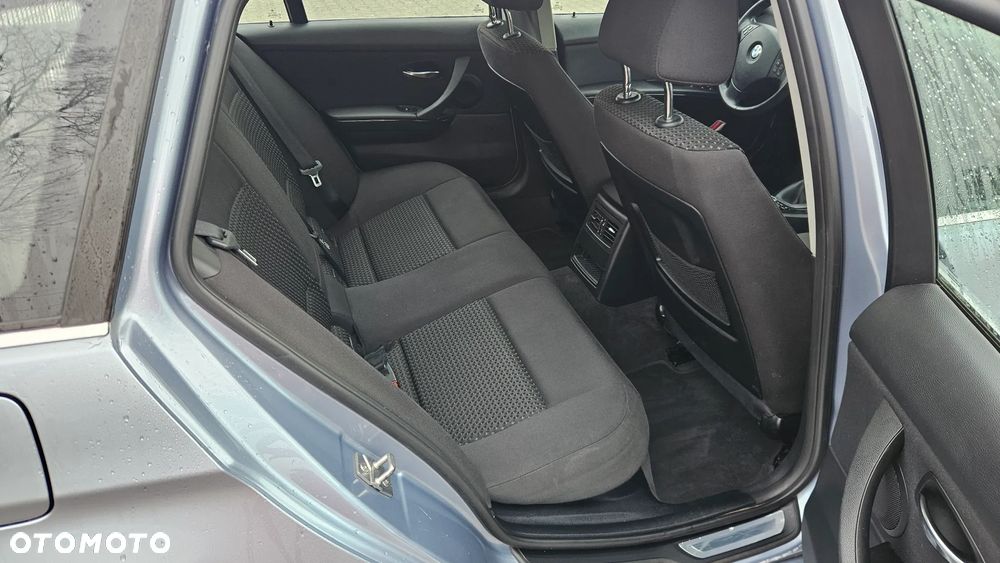 BMW Seria 3 320d DPF Edition Fleet Exclusive - 9