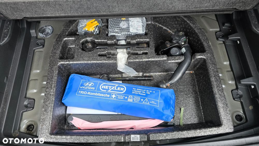 Hyundai Kona 1.6 T-GDI DCT Unique+ - 36