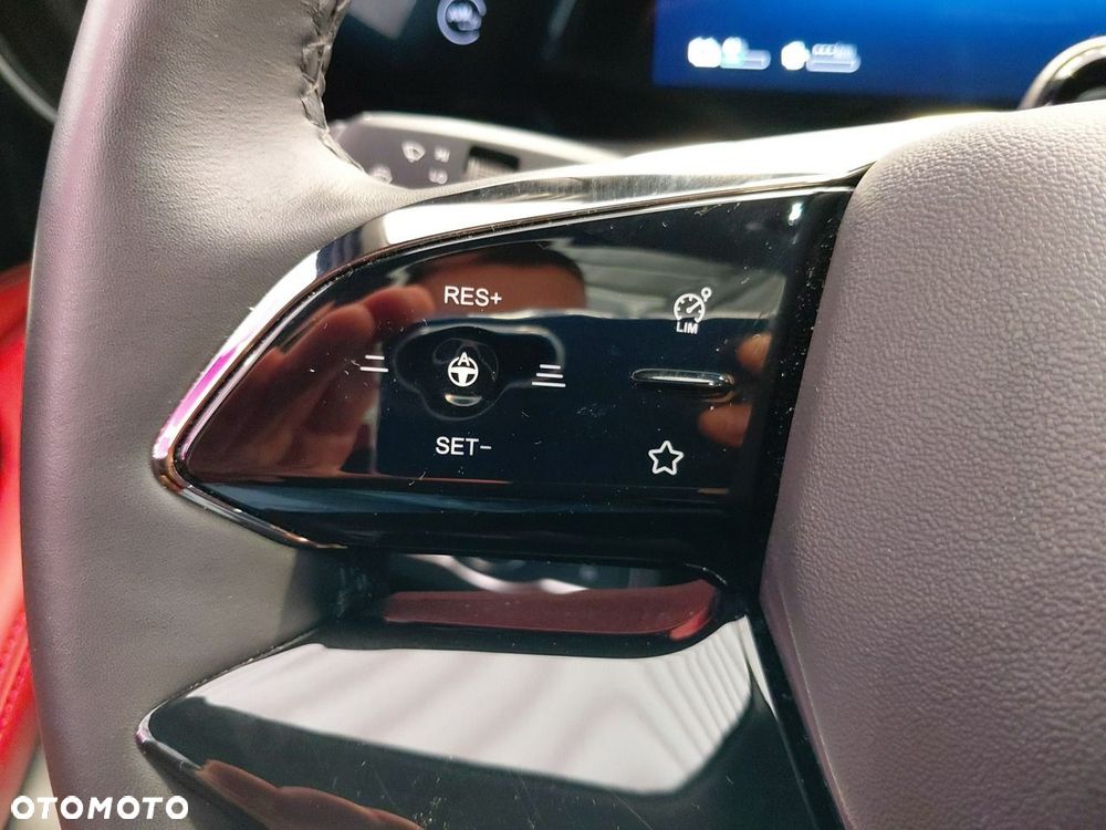 Omoda 9 1.5 Super Hybrid Exclusive AWD - 25