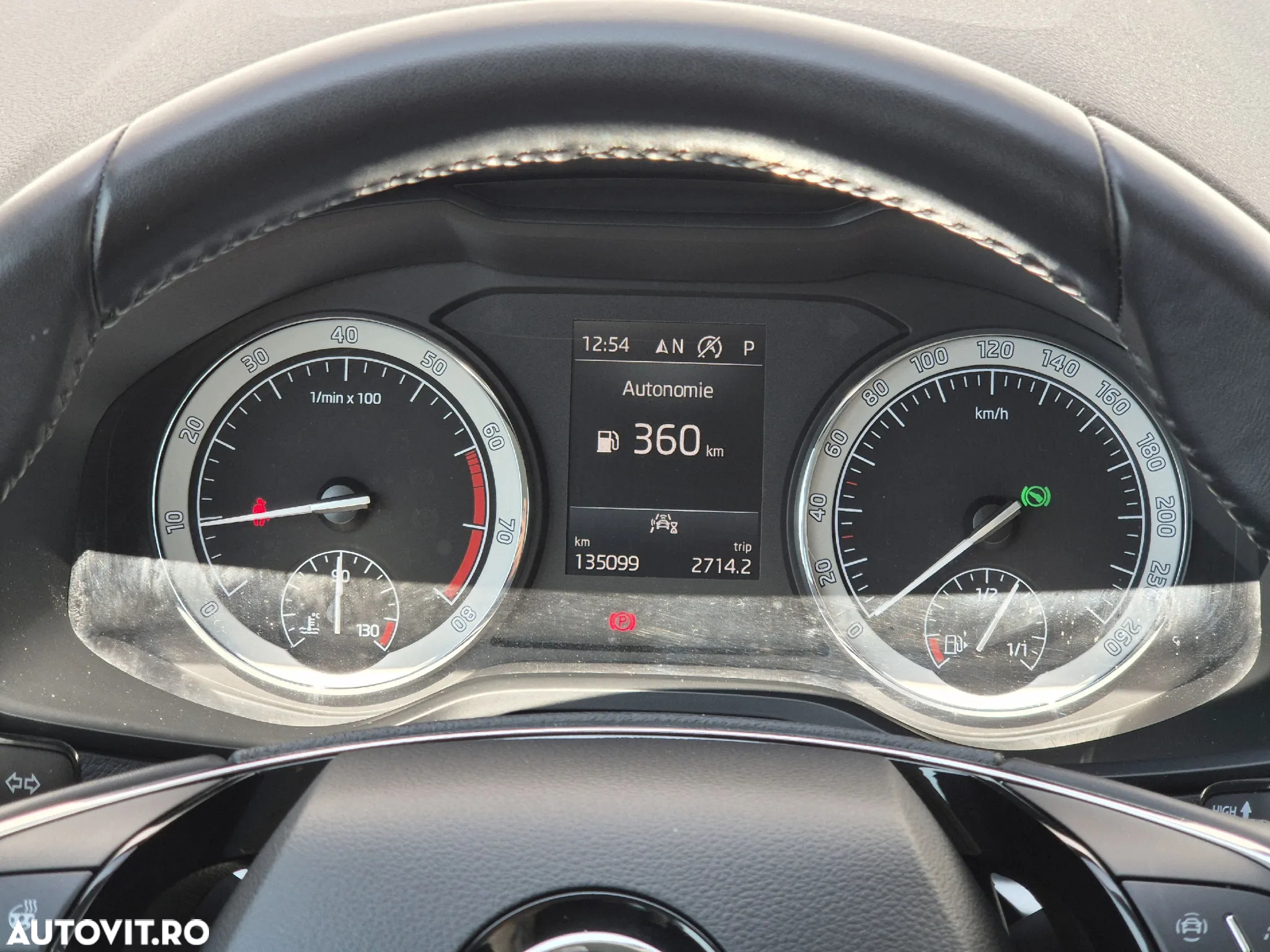 Skoda Karoq 1.5 TSI DSG Style - 18