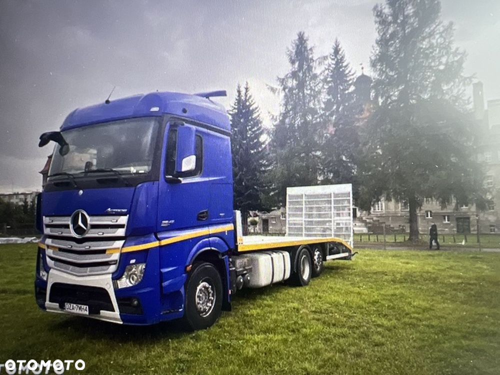 Mercedes-Benz Actros E6 - 1
