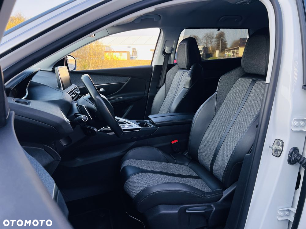 Peugeot 5008 BlueHDI 130 EAT8 Allure - 7