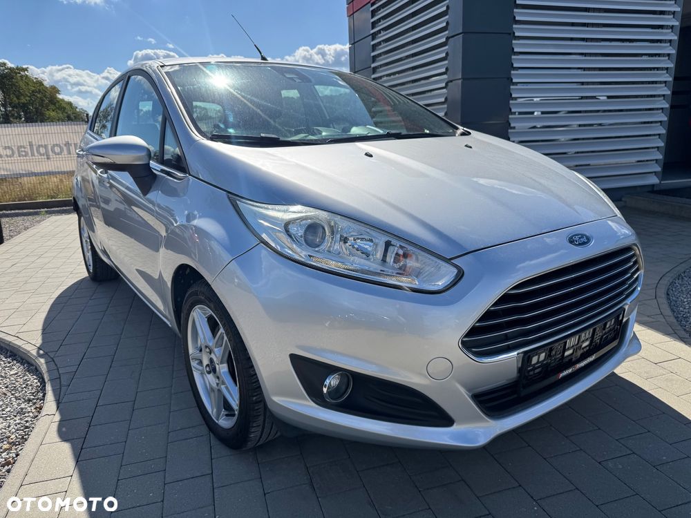 Ford Fiesta 1.0 EcoBoost S&S TITANIUM - 2