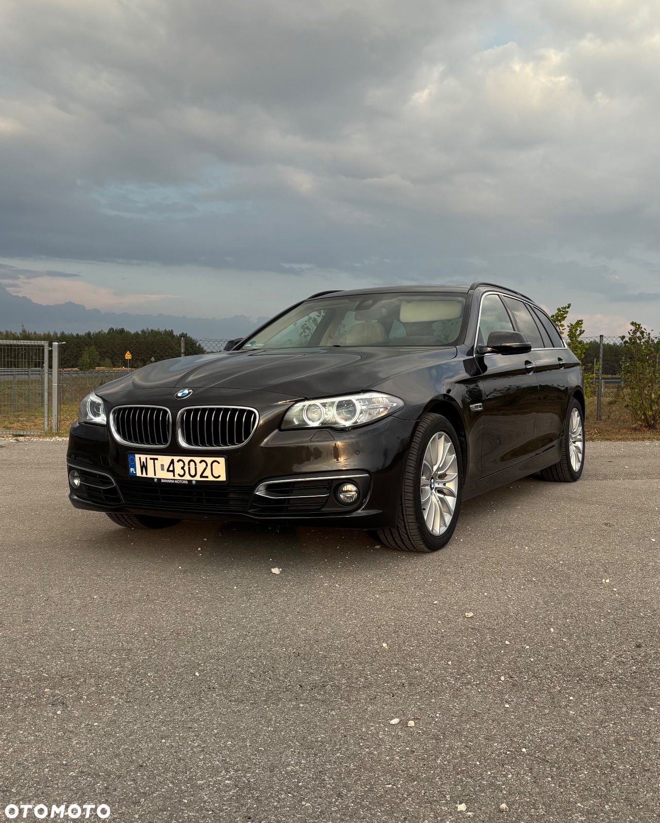 BMW Seria 5 530d xDrive Luxury Line - 1