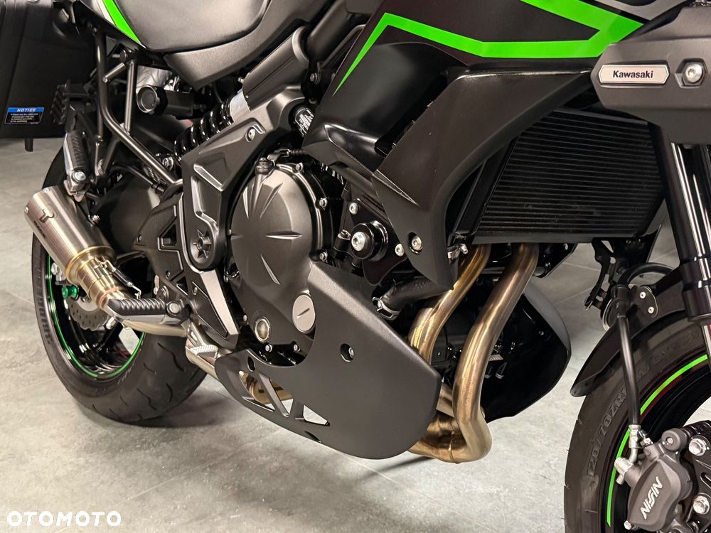Kawasaki Versys 650 - 19