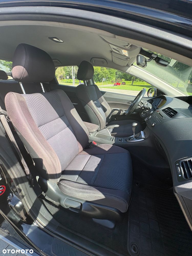 Honda Civic 1.8 Comfort - 13