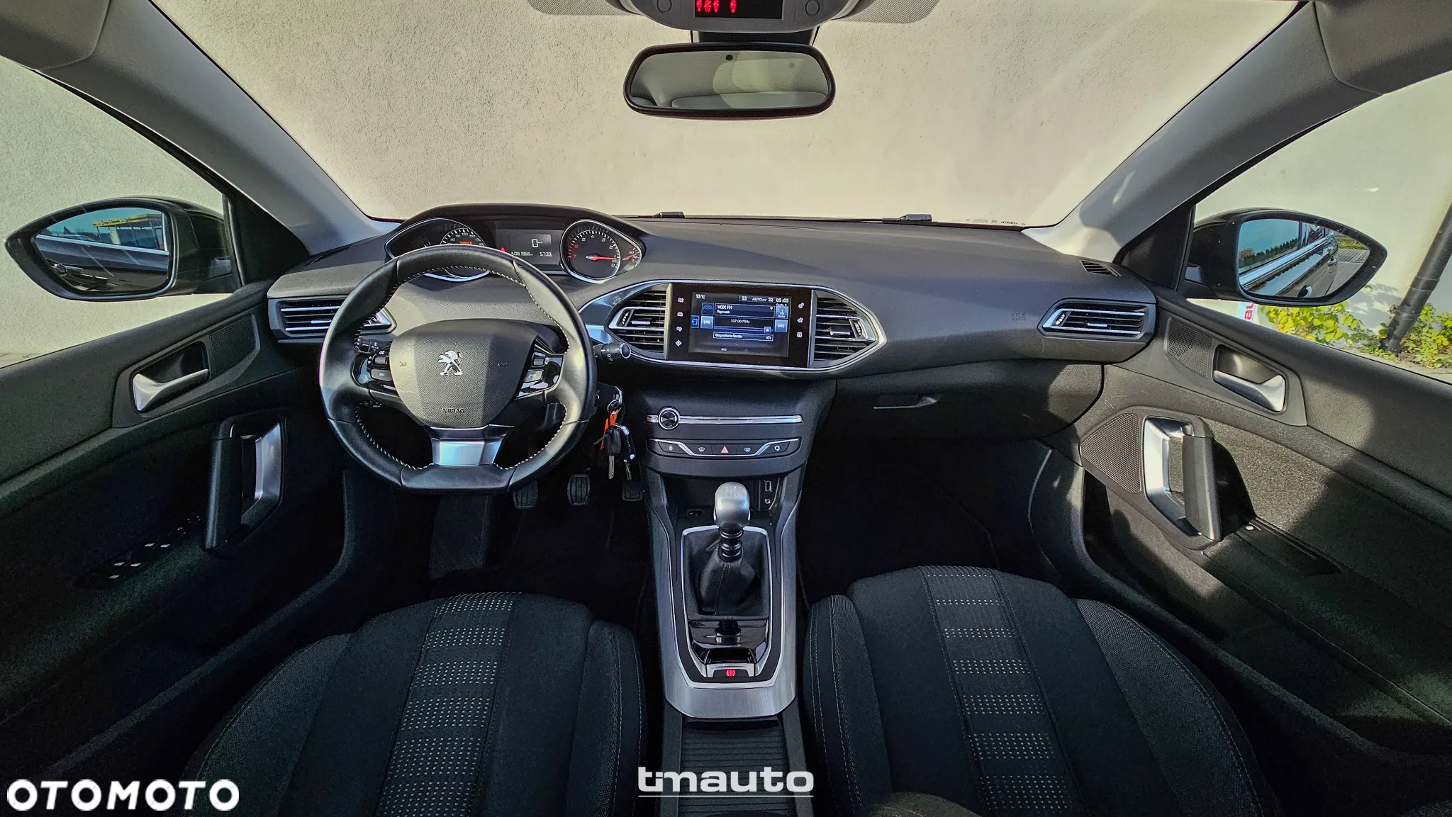 Peugeot 308 SW 1.2 PureTech Allure S&S - 10