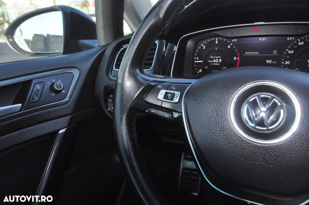 Volkswagen Golf 2.0 TDI SCR DSG Join - 20