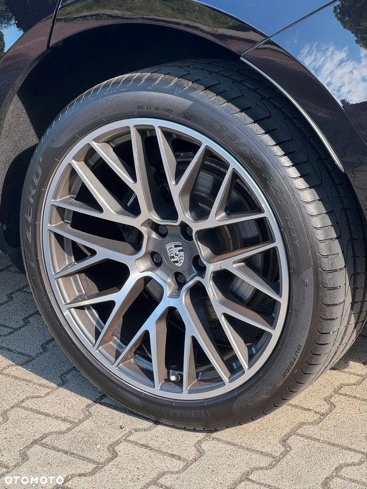 Porsche Macan - 8