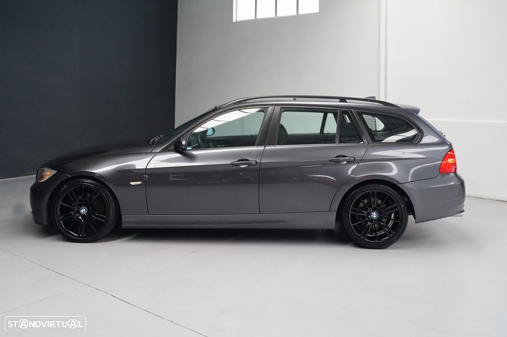 BMW 320 d Dynamic - 19