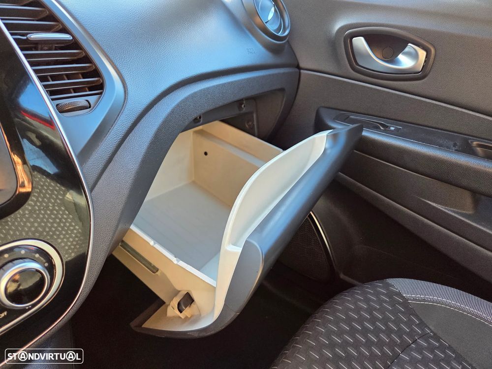 Renault Captur 1.5 dCi Exclusive - 22