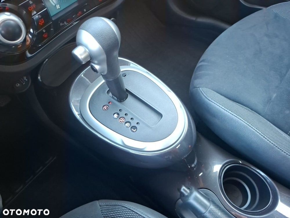 Nissan Juke 1.6 Acenta Xtronic - 20