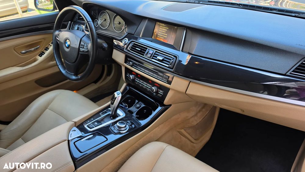 BMW Seria 5 520d xDrive AT - 10
