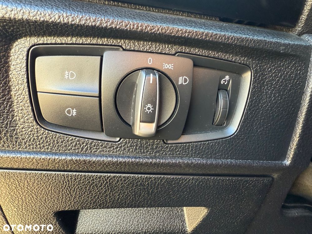 BMW Seria 1 120d Sport Line - 20