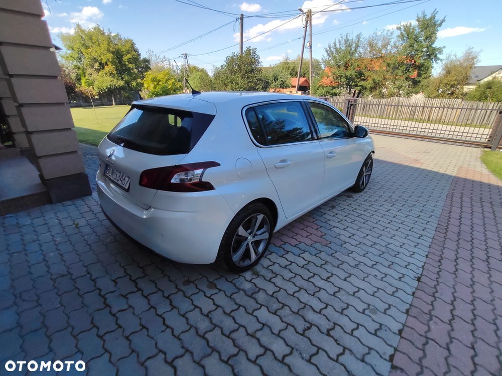 Peugeot 308 1.2 PureTech Allure S&S - 6