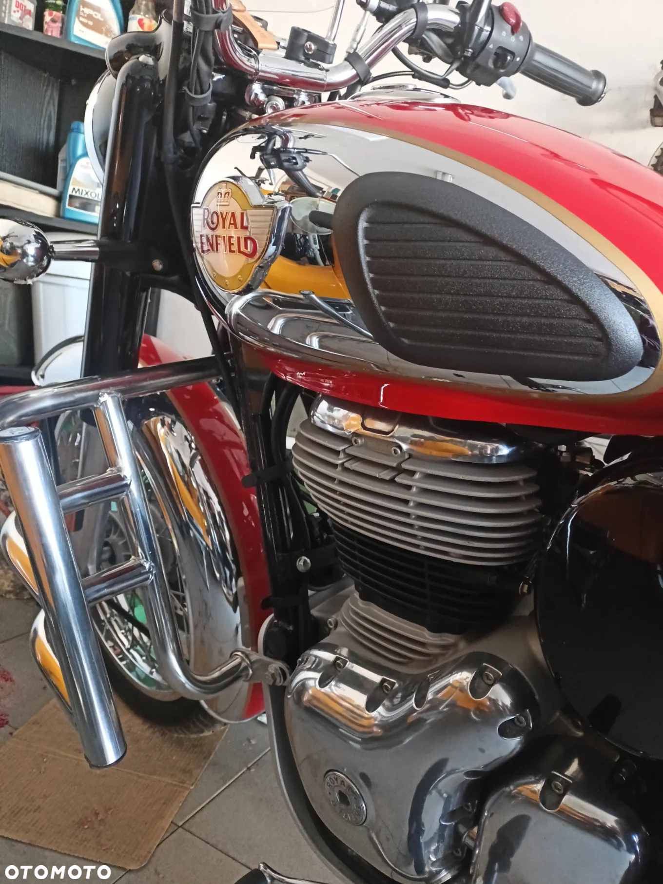 Royal Enfield Classic - 9