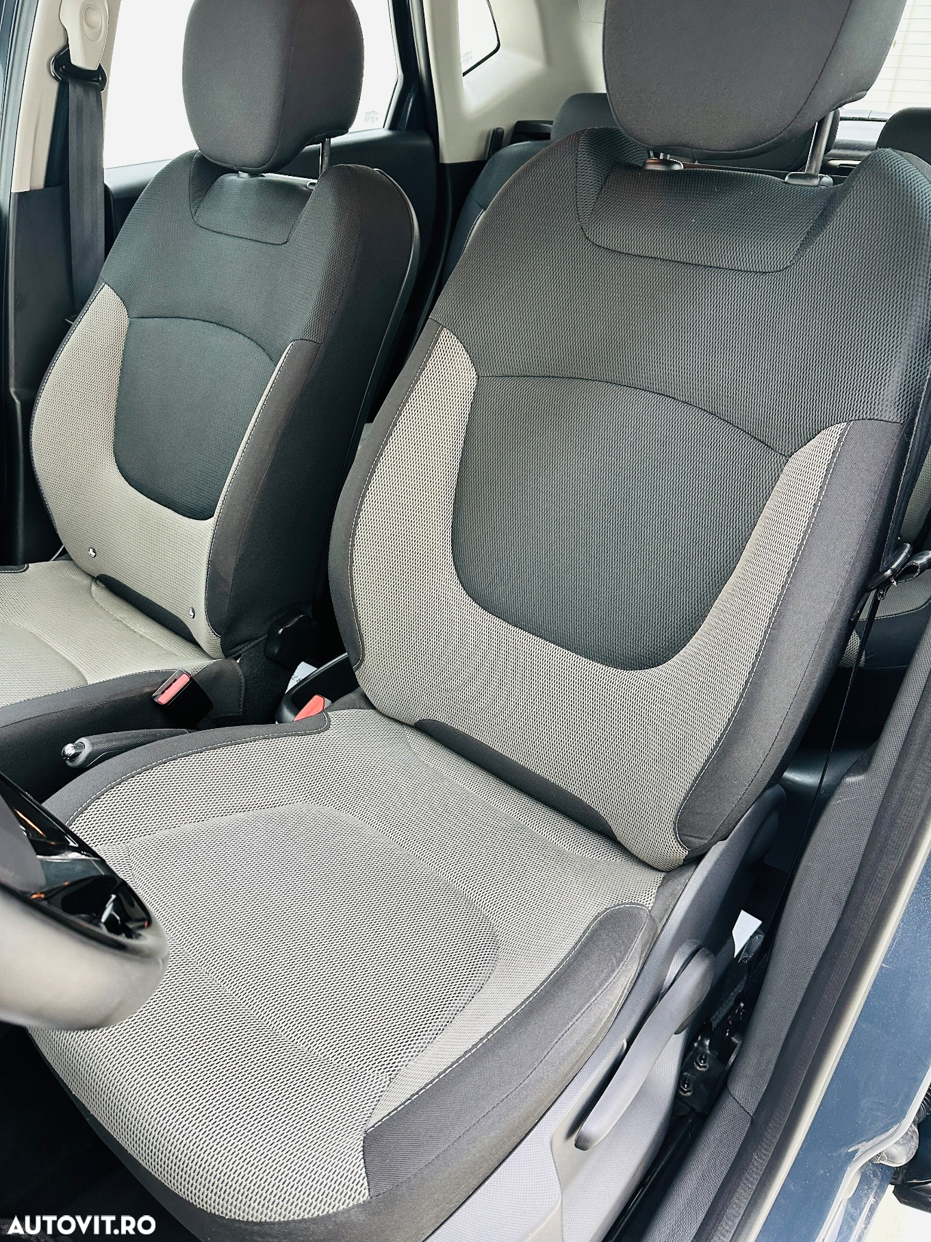 Renault Captur - 15