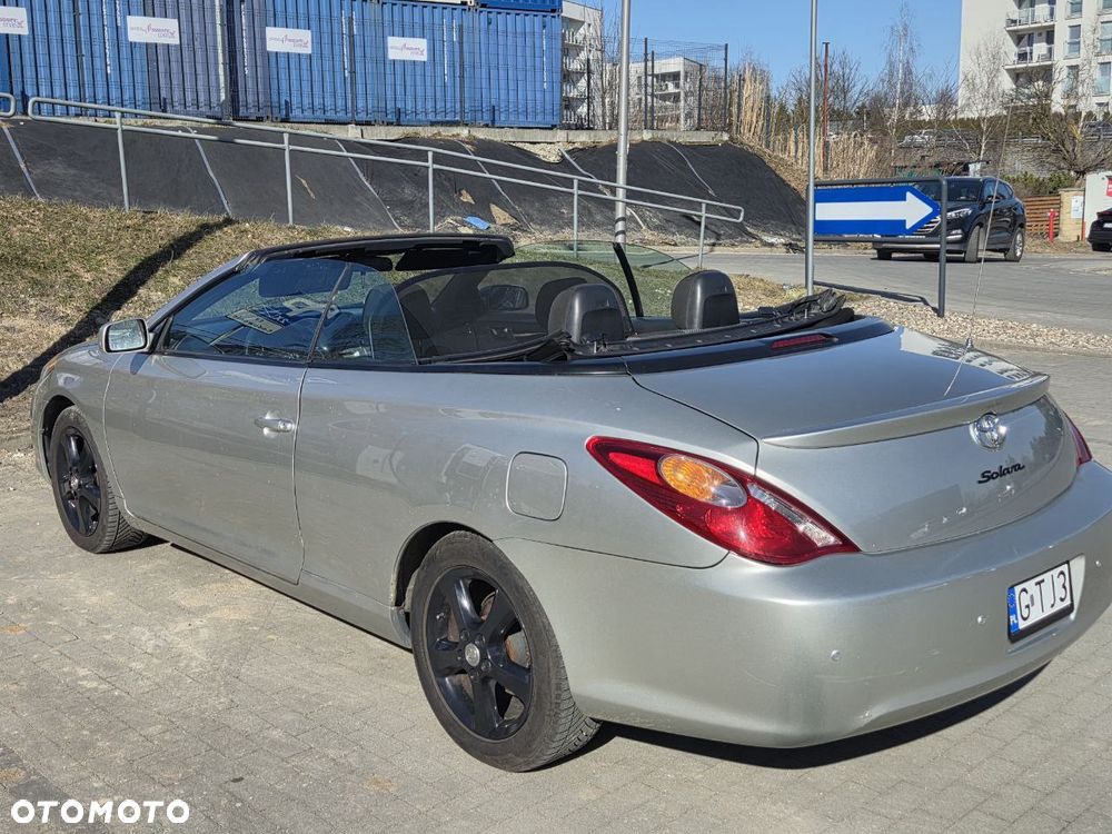 Toyota Camry Solara 3.3 SLE - 5