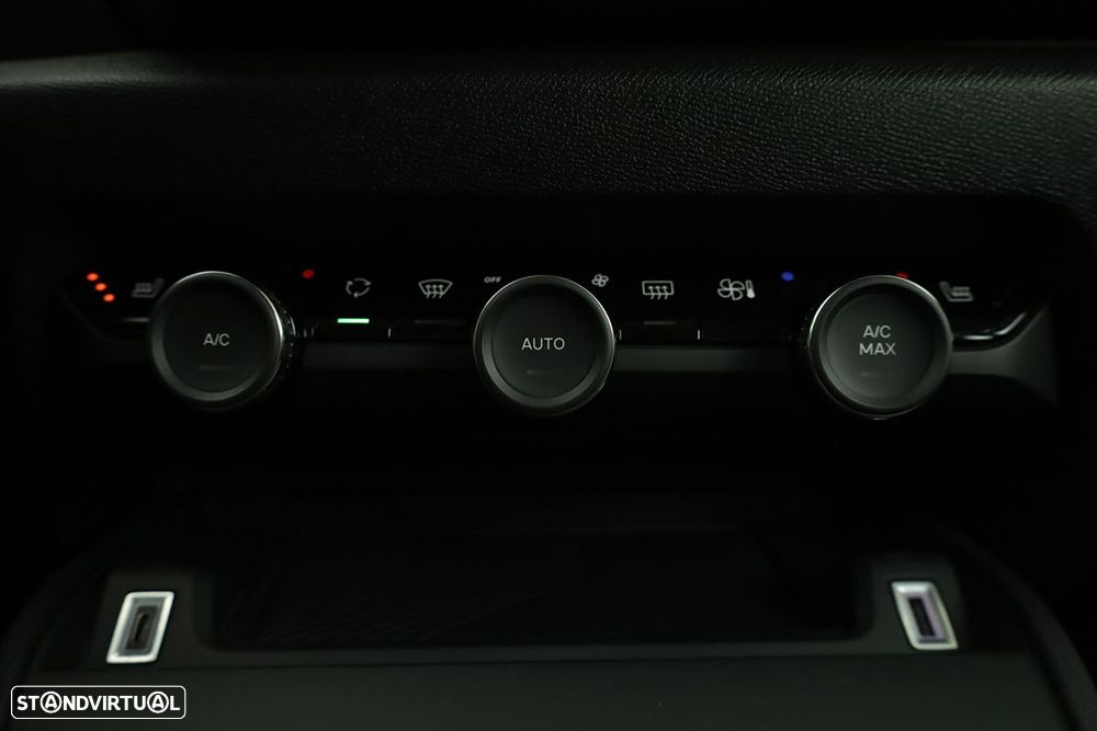 Citroën C4 1.2 PureTech Plus EAT8 - 13