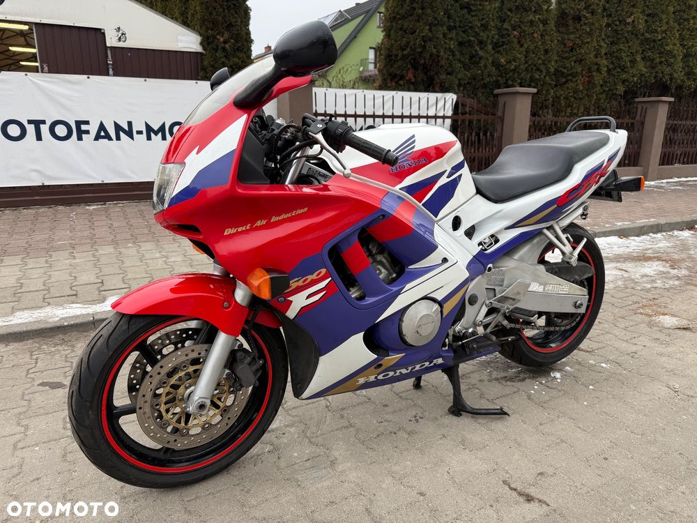 Honda CBR - 22