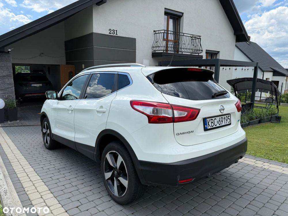 Nissan Qashqai 1.5 dCi Tekna - 9